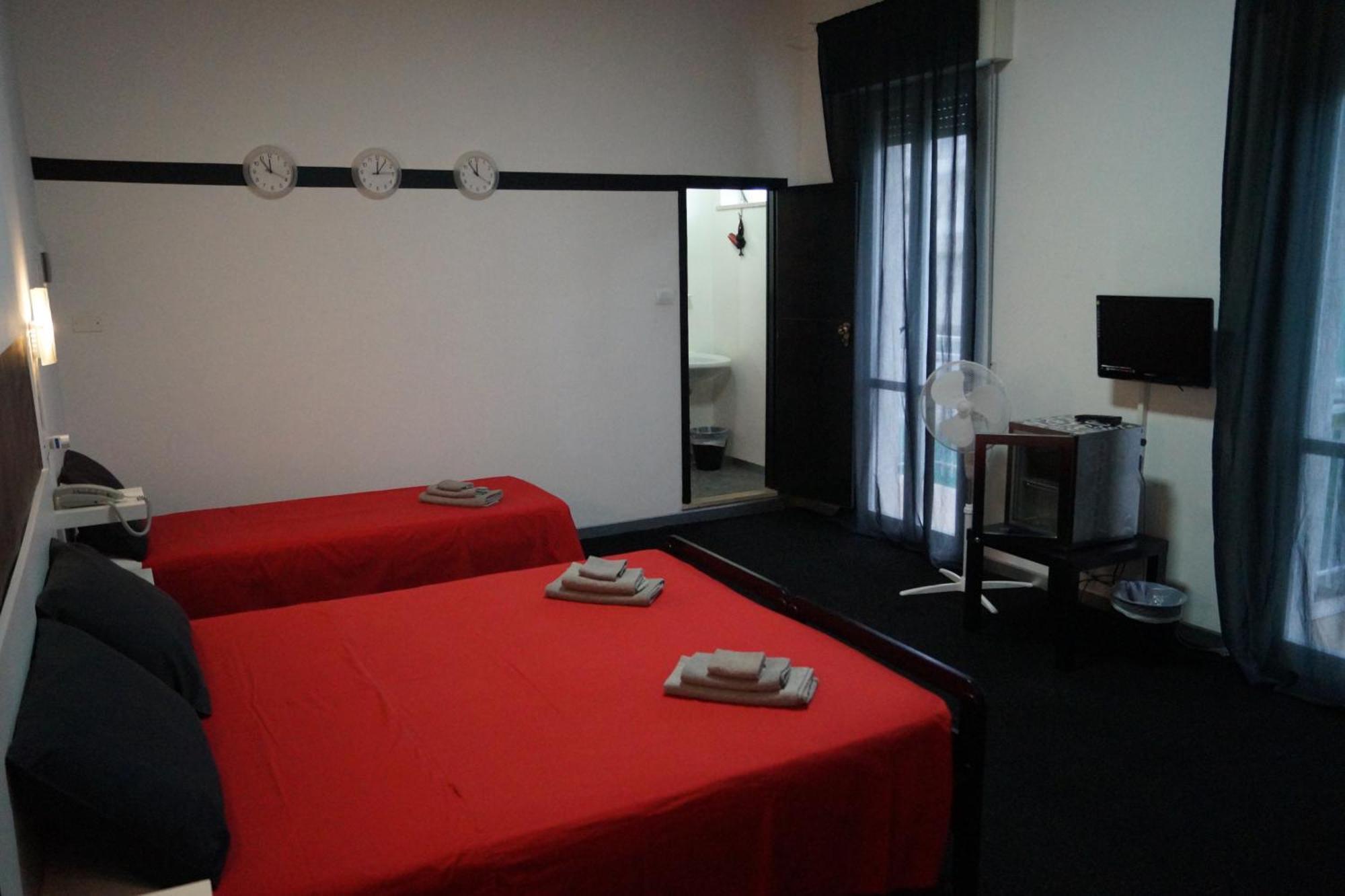 Stupido Hotel 3*